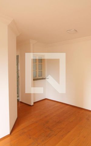 Apartamento à venda com 62m², 2 quartos e 1 vagaSala
