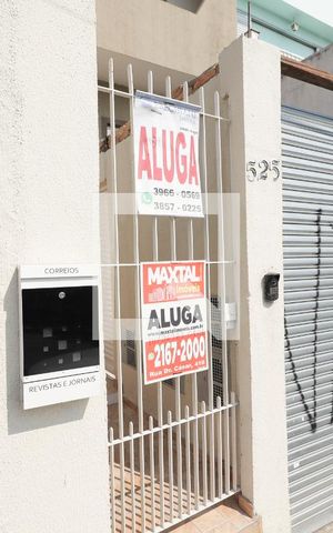 Casa para alugar com 47m², 2 quartos e sem vagaFachada