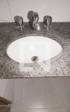 Casa para alugar com 47m², 2 quartos e sem vagaBanheiro 