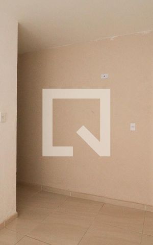 Casa para alugar com 47m², 2 quartos e sem vagaSala/Cozinha/Área de Serviço