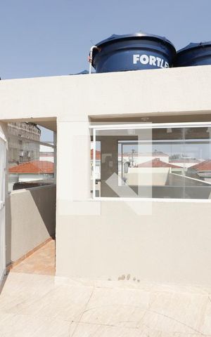 Casa para alugar com 47m², 2 quartos e sem vagaComum