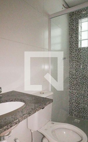 Casa para alugar com 47m², 2 quartos e sem vagaBanheiro 