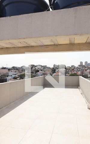 Casa para alugar com 47m², 2 quartos e sem vagaComum