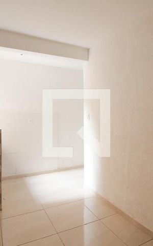 Casa para alugar com 47m², 2 quartos e sem vagaSala/Cozinha/Área de Serviço