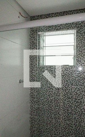 Casa para alugar com 47m², 2 quartos e sem vagaBanheiro 