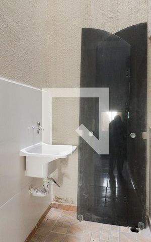 Casa para alugar com 47m², 2 quartos e sem vagaSala/Cozinha/Área de Serviço