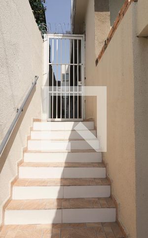 Casa para alugar com 47m², 2 quartos e sem vagaEntrada