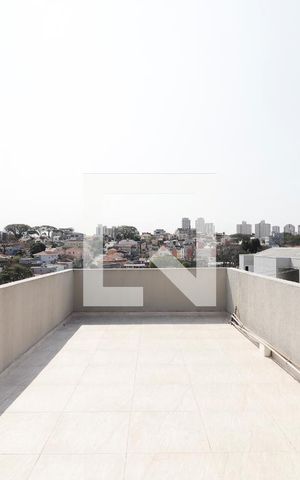 Casa para alugar com 47m², 2 quartos e sem vagaComum
