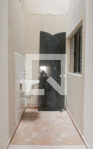 Casa para alugar com 47m², 2 quartos e sem vagaSala/Cozinha/Área de Serviço