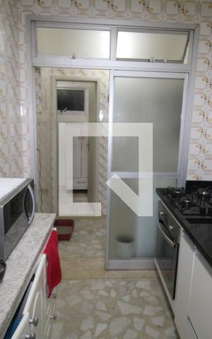 Apartamento à venda com 63m², 2 quartos e 1 vagaCozinha