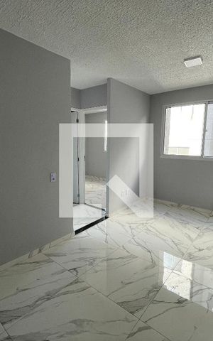 Apartamento para alugar com 42m², 2 quartos e sem vaga Apartamento para alugar com 42m², 2 quartos e sem vagaSala