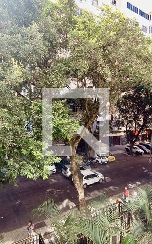Apartamento à venda com 190m², 4 quartos e 1 vaga Apartamento à venda com 190m², 4 quartos e 1 vagaSala vista