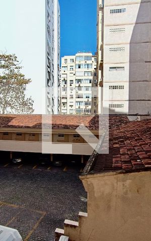 Apartamento à venda com 190m², 4 quartos e 1 vaga Apartamento à venda com 190m², 4 quartos e 1 vagaSuíte vista