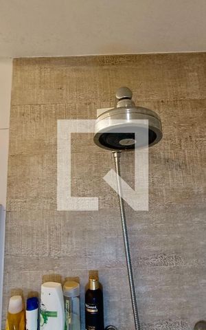 Apartamento à venda com 190m², 4 quartos e 1 vaga Apartamento à venda com 190m², 4 quartos e 1 vagaBanheiro social