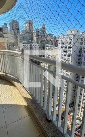 Apartamento para alugar com 184m², 2 quartos e 3 vagas Apartamento para alugar com 184m², 2 quartos e 3 vagasVaranda