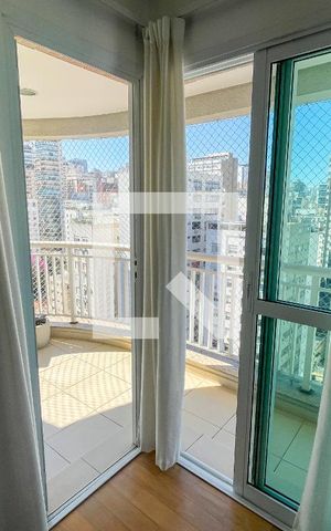 Apartamento para alugar com 184m², 2 quartos e 3 vagas Apartamento para alugar com 184m², 2 quartos e 3 vagasVaranda