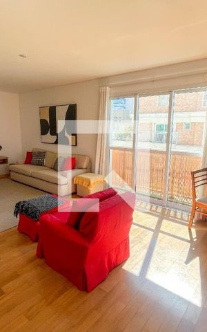 Apartamento para alugar com 184m², 2 quartos e 3 vagas Apartamento para alugar com 184m², 2 quartos e 3 vagasSala de TV