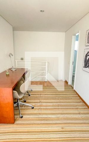 Apartamento para alugar com 184m², 2 quartos e 3 vagas Apartamento para alugar com 184m², 2 quartos e 3 vagasEscritório