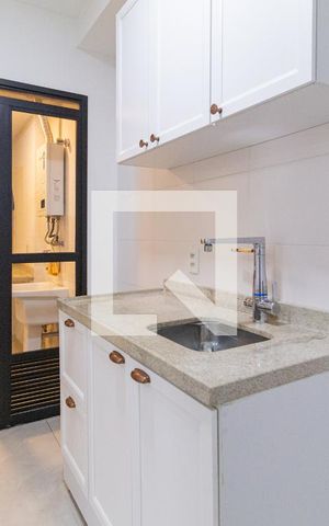 Apartamento à venda com 62m², 2 quartos e 1 vagaCozinha e área de serviço