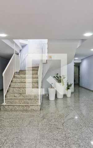 Apartamento à venda com 47m², 2 quartos e 1 vaga Apartamento à venda com 47m², 2 quartos e 1 vagaHall