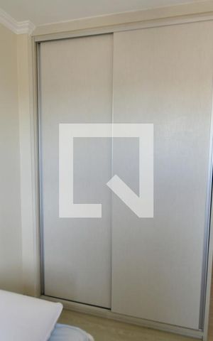Apartamento à venda com 80m², 3 quartos e 2 vagasQuarto 2