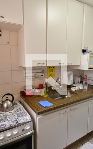 Apartamento à venda com 80m², 3 quartos e 2 vagasCozinha