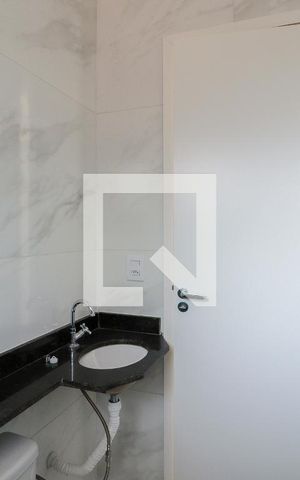 Apartamento à venda com 33m², 1 quarto e sem vagaBanheiro