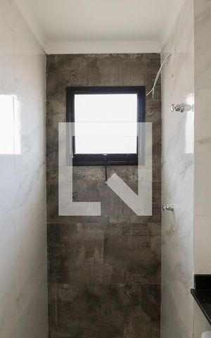 Apartamento à venda com 33m², 1 quarto e sem vagaBanheiro