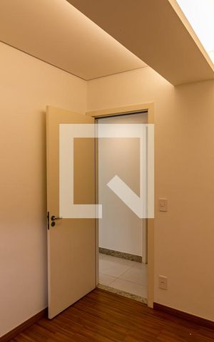 Apartamento para alugar com 88m², 3 quartos e 2 vagas Apartamento para alugar com 88m², 3 quartos e 2 vagasQuarto 3