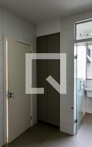 Apartamento para alugar com 88m², 3 quartos e 2 vagas Apartamento para alugar com 88m², 3 quartos e 2 vagasCozinha