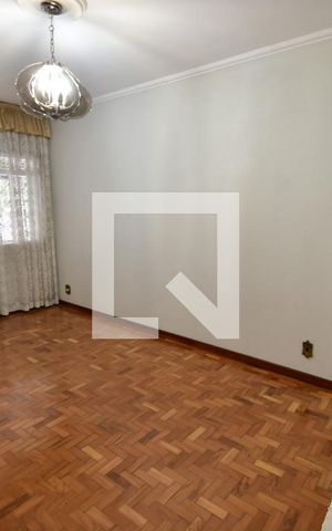 Casa à venda com 120m², 2 quartos e 2 vagasSala 2