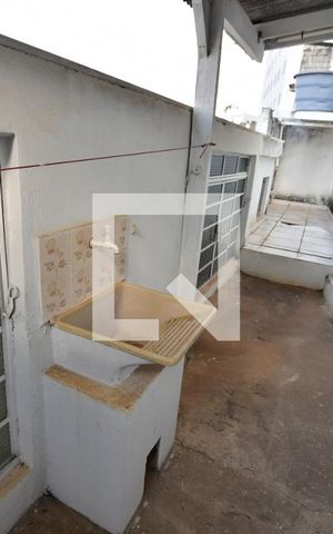 Casa à venda com 120m², 2 quartos e 2 vagasQuintal