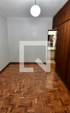 Casa à venda com 120m², 2 quartos e 2 vagasQuarto Suíte 2