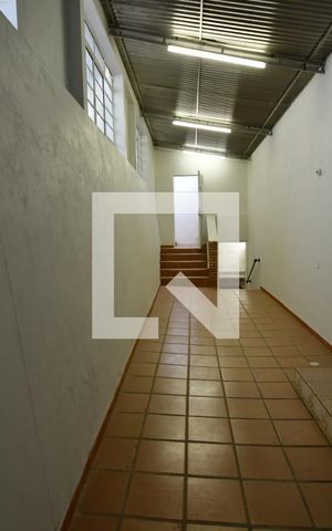 Casa à venda com 120m², 2 quartos e 2 vagasQuintal