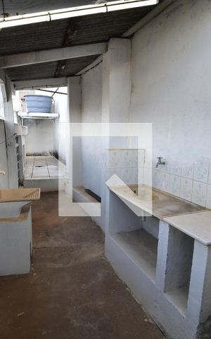 Casa à venda com 120m², 2 quartos e 2 vagasQuintal