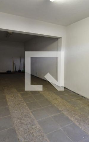 Casa à venda com 120m², 2 quartos e 2 vagasGaragem