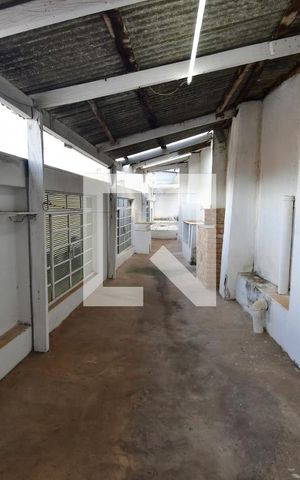 Casa à venda com 120m², 2 quartos e 2 vagasQuintal