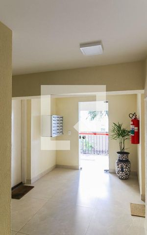 Apartamento à venda com 50m², 2 quartos e 1 vaga Apartamento à venda com 50m², 2 quartos e 1 vagaHall social