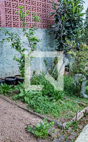 Casa à venda com 450m², 6 quartos e 2 vagas Casa à venda com 450m², 6 quartos e 2 vagasJardim