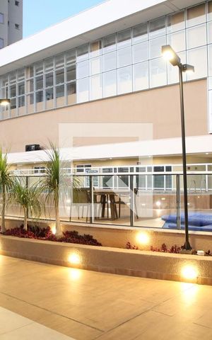 Apartamento para alugar com 64m², 2 quartos e 1 vagaÁrea comum