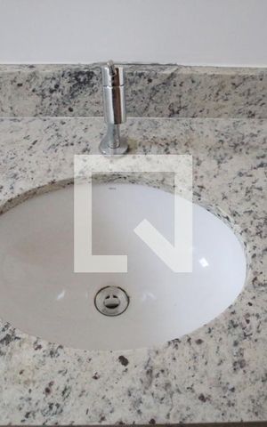 Apartamento para alugar com 64m², 2 quartos e 1 vagaBanheiro Social