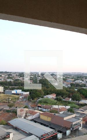 Apartamento para alugar com 64m², 2 quartos e 1 vagaVista