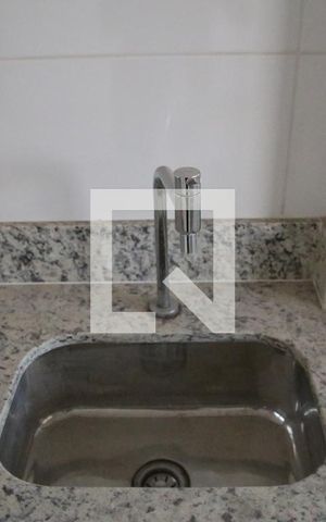 Apartamento para alugar com 64m², 2 quartos e 1 vagaCozinha