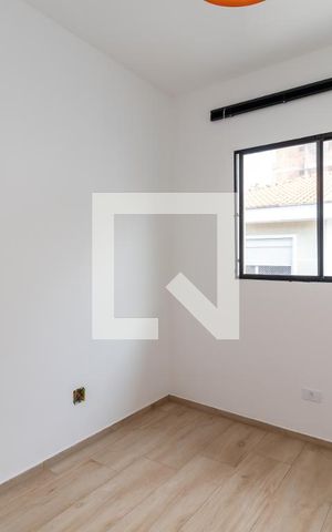 Casa à venda com 109m², 2 quartos e 2 vagasEdícula - Suíte
