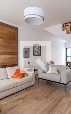 Casa à venda com 109m², 2 quartos e 2 vagasSala