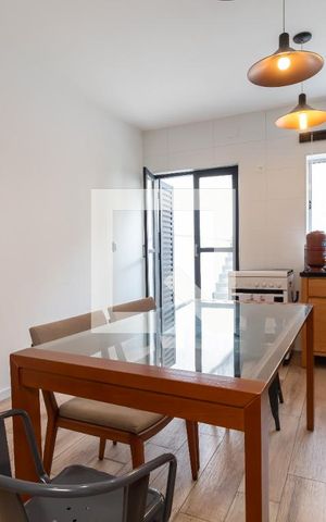 Casa à venda com 109m², 2 quartos e 2 vagasCozinha