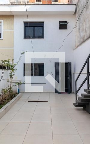 Casa à venda com 109m², 2 quartos e 2 vagasQuintal