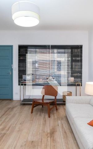 Casa à venda com 109m², 2 quartos e 2 vagasSala