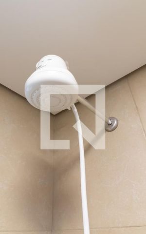 Casa à venda com 109m², 2 quartos e 2 vagasBanheiro de serviço