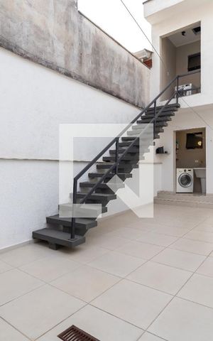 Casa à venda com 109m², 2 quartos e 2 vagasQuintal